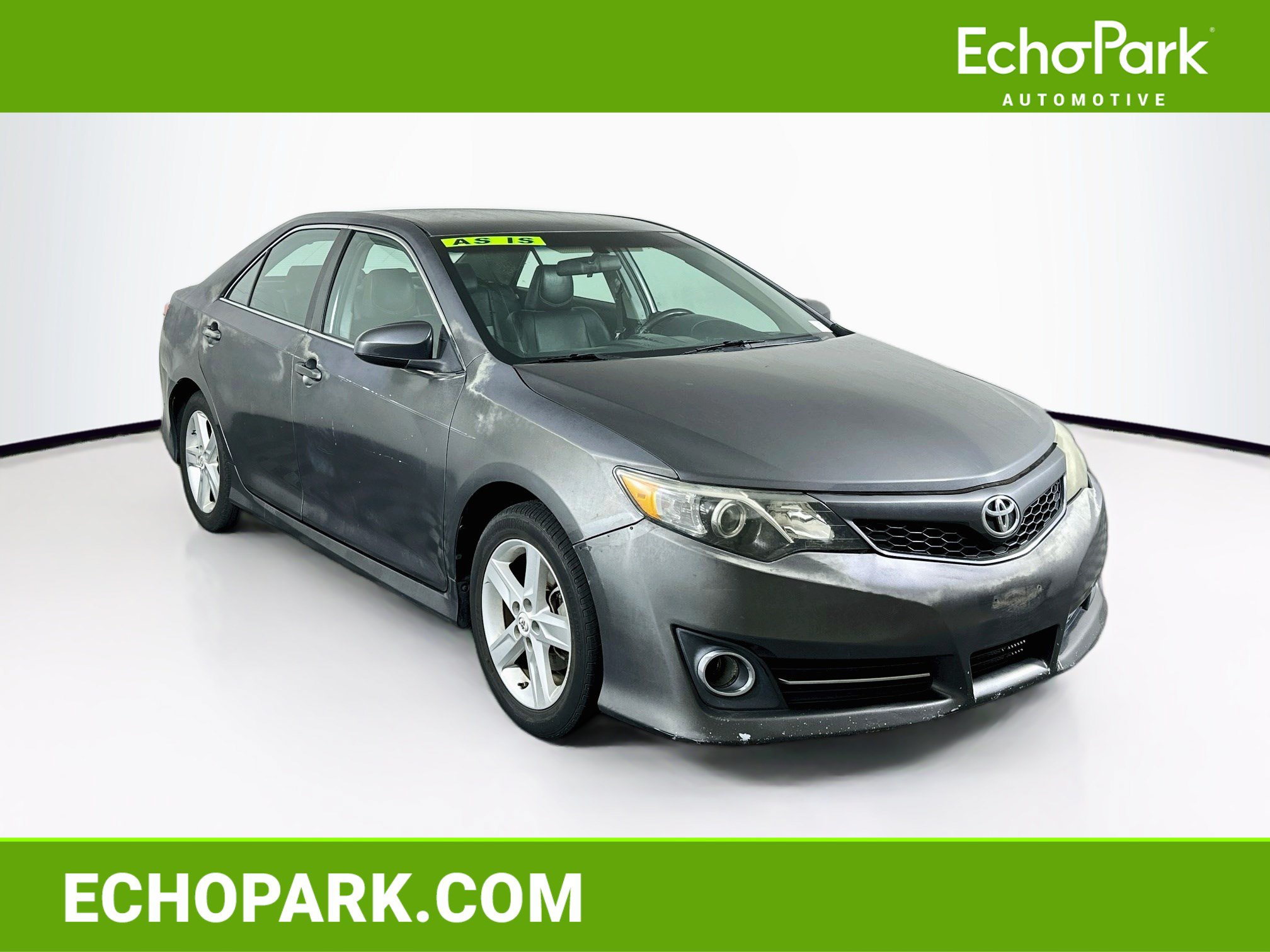 Used 2012 Toyota Camry SE FWD image 1