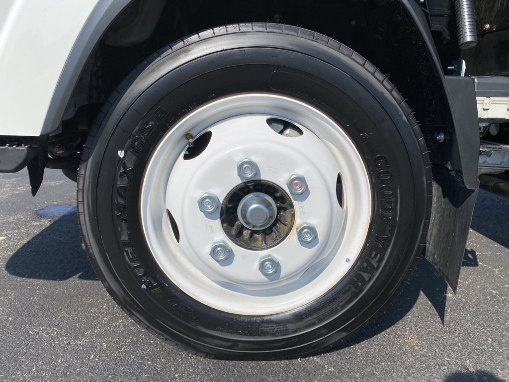 New 2024 Chevrolet Low Cab Forward image 25