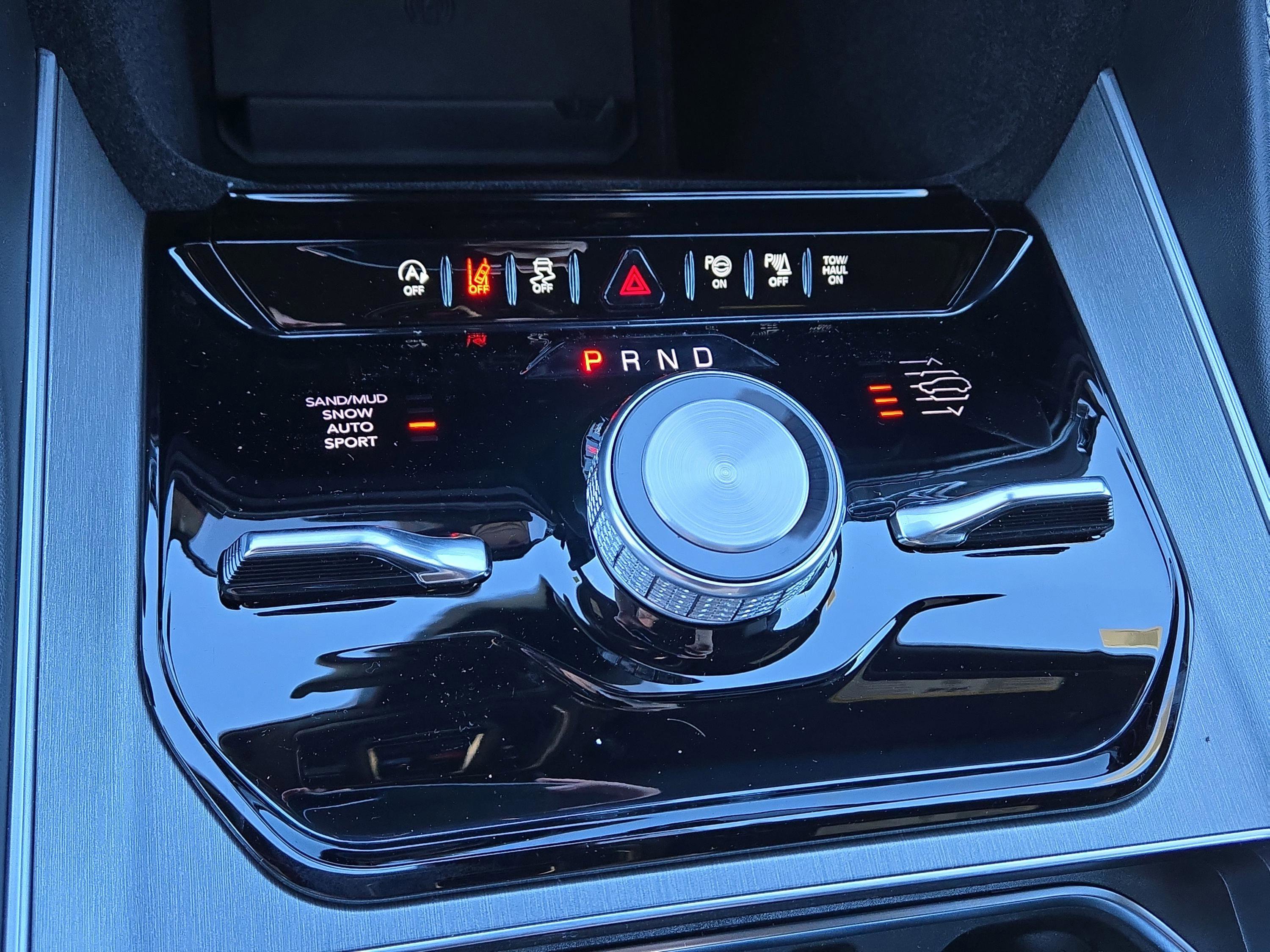 New 2025 Jeep Wagoneer Series II image 32