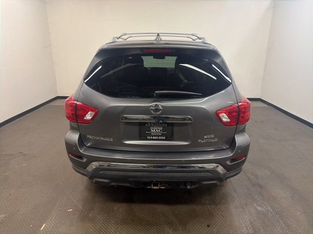 Used 2019 Nissan Pathfinder Platinum image 28