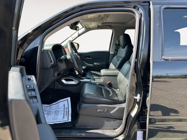 Used 2024 Nissan Frontier SL w/ Technology Package RWD image 9