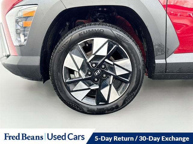 Used 2025 Hyundai Kona SEL image 34