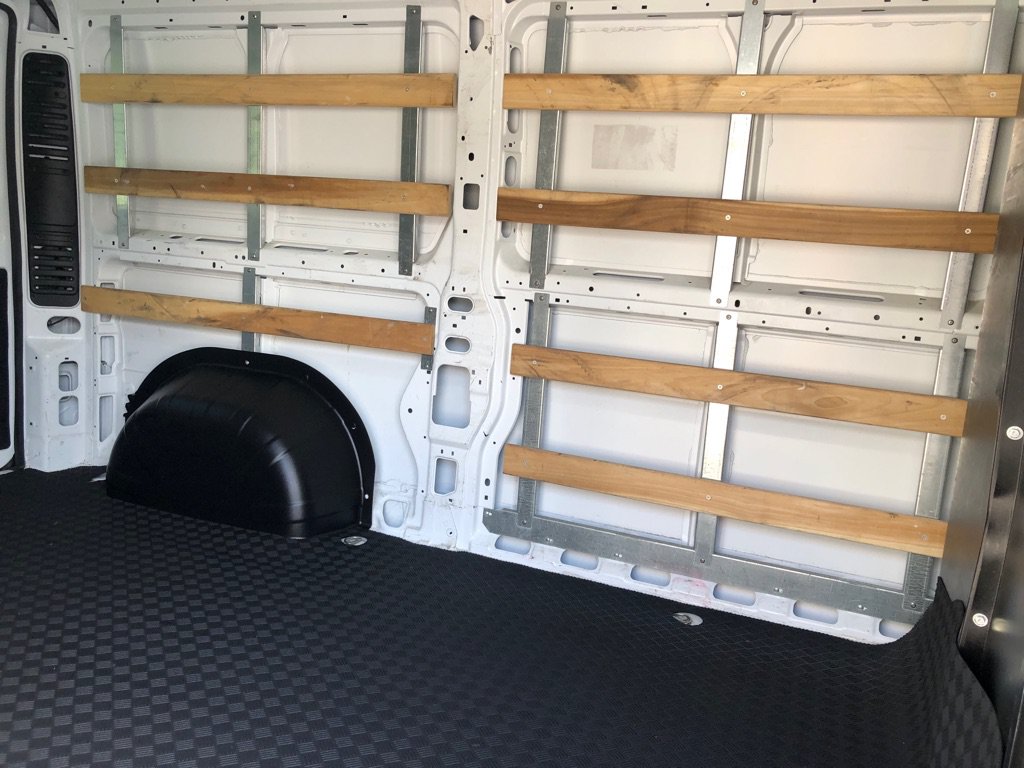 Used 2025 RAM ProMaster 2500 w/ U-Haul Equipment Group FWD image 23