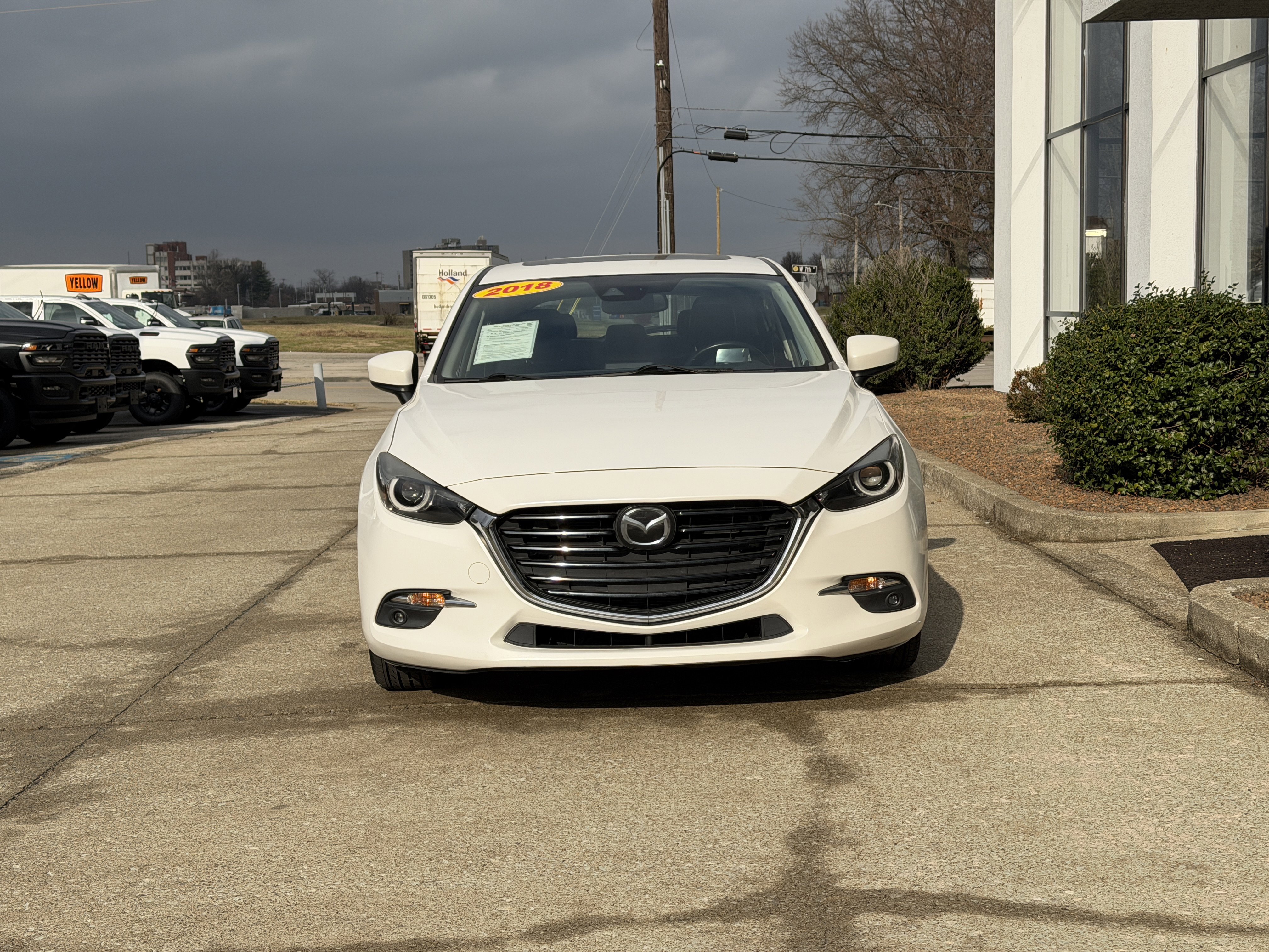 Used 2018 MAZDA MAZDA3 Grand Touring w/ Premium Equipment Package image 17