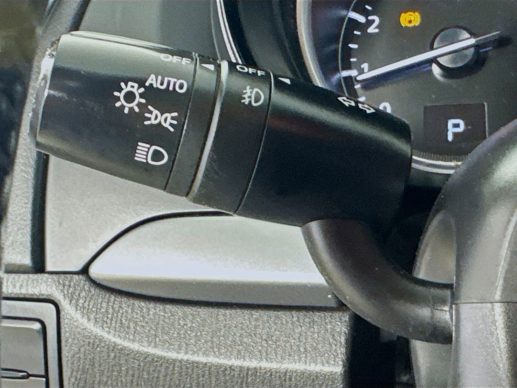 Used 2021 MAZDA CX-9 Touring w/ Touring Premium Package FWD image 13