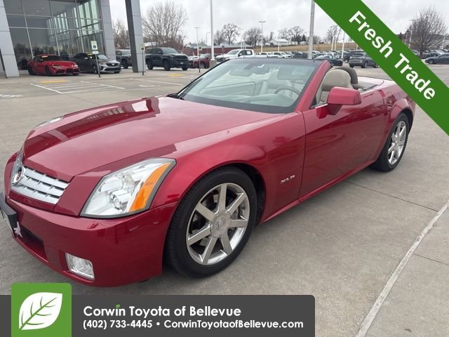 Used 2005 Cadillac XLR image 16