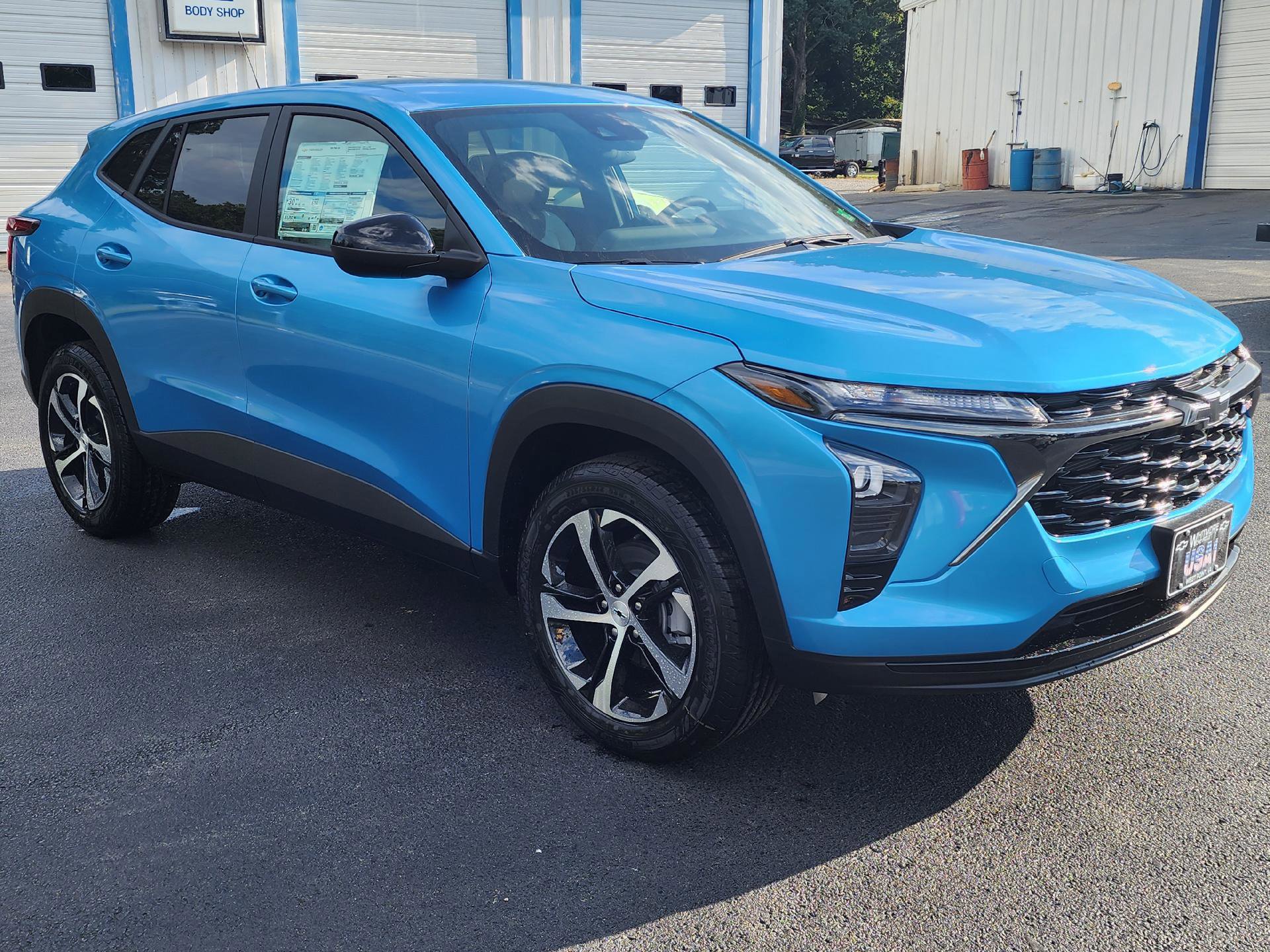 New 2025 Chevrolet Trax RS w/ Driver Confidence Package image 5