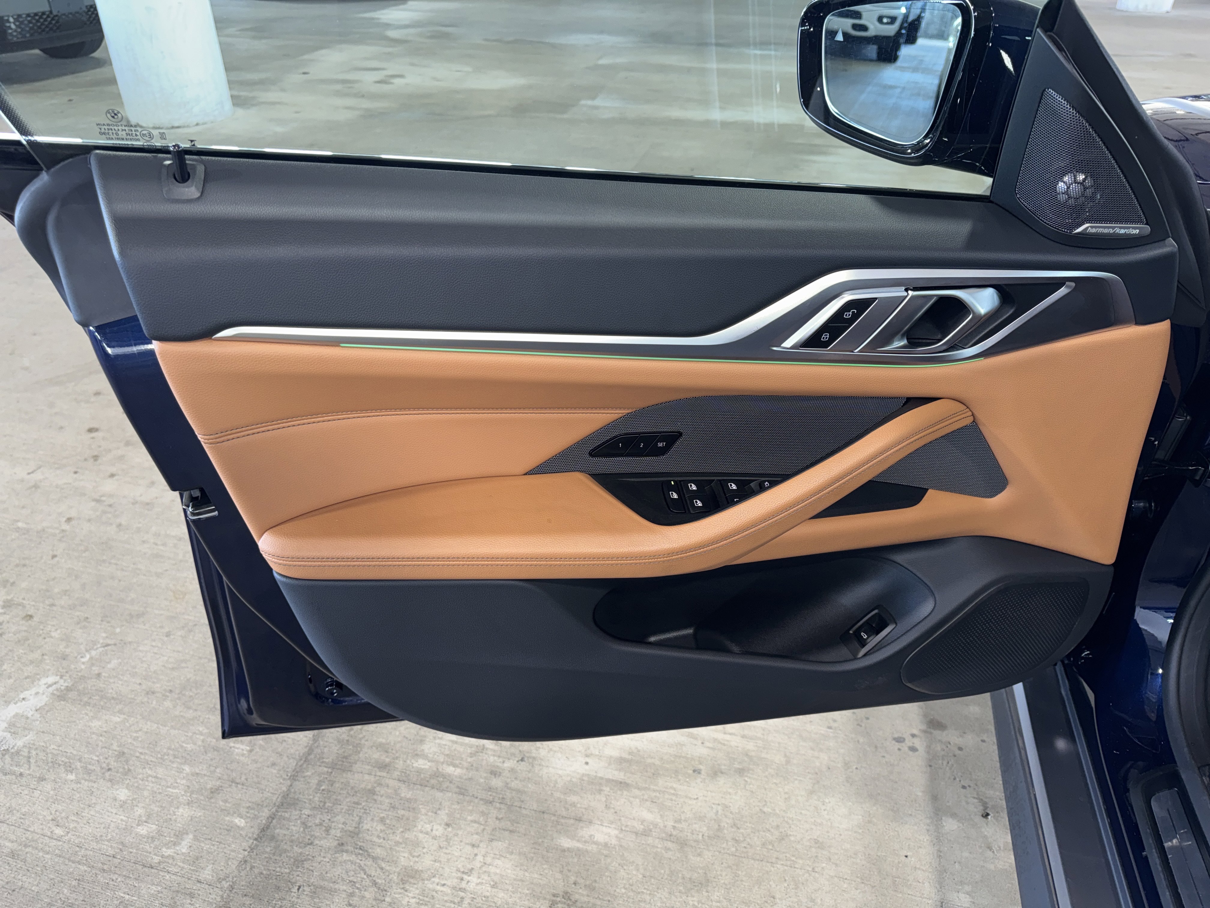 Used 2023 BMW i4 eDrive35 image 17