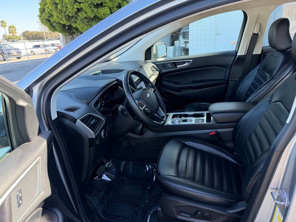 Used 2024 Ford Edge SEL image 16