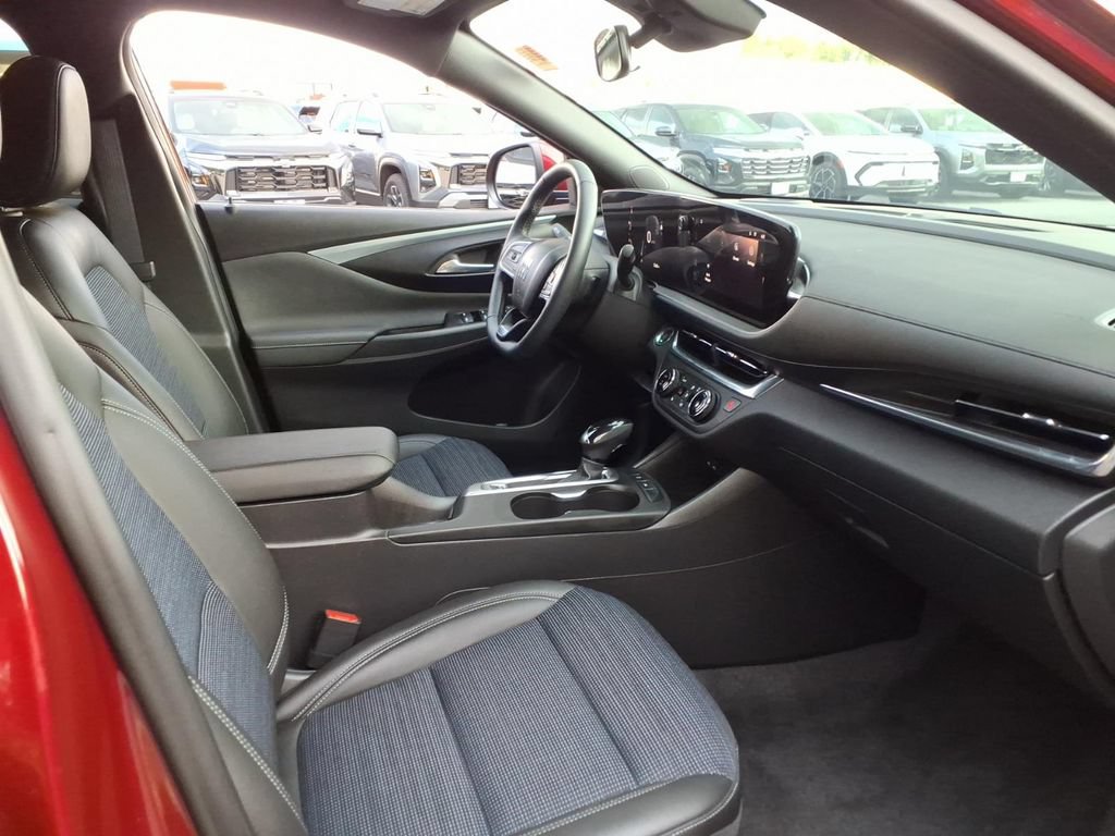 Used 2024 Buick Envista Preferred w/ Convenience I Package FWD image 21