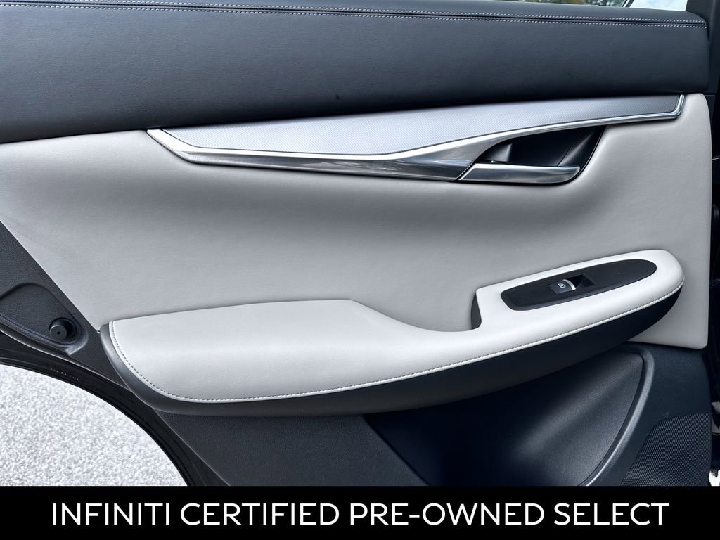 Certified 2023 INFINITI QX50 Luxe w/ Accent Package image 30