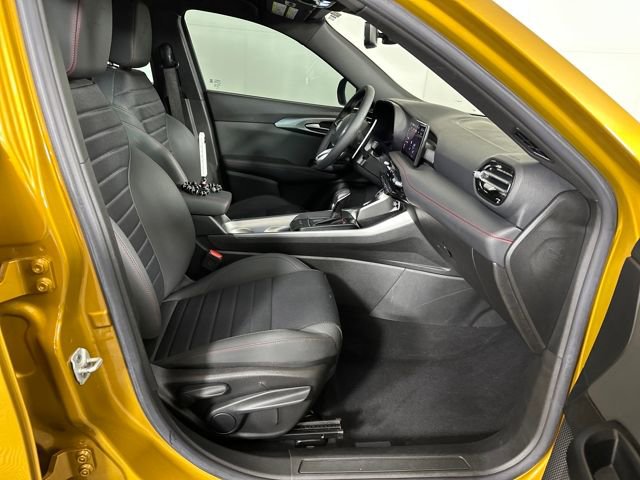 Used 2024 Dodge Hornet R/T w/ R/T Blacktop Package image 28