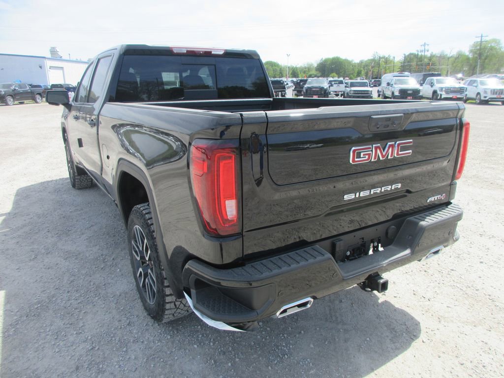 New 2026 GMC Sierra 1500 AT4 AWD/4WD image 9