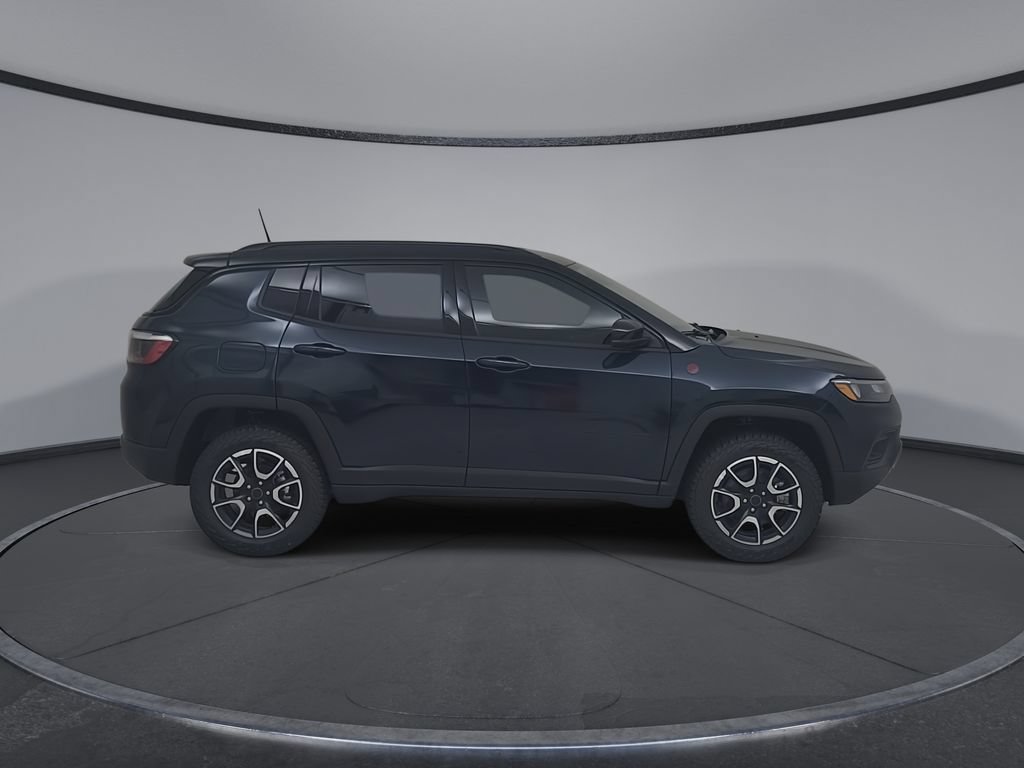New 2026 Jeep Compass Trailhawk AWD/4WD image 17