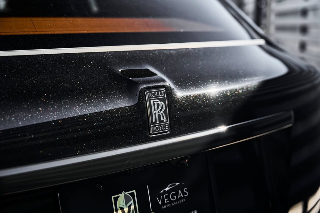Used 2026 Rolls-Royce Cullinan Black Badge AWD/4WD image 10