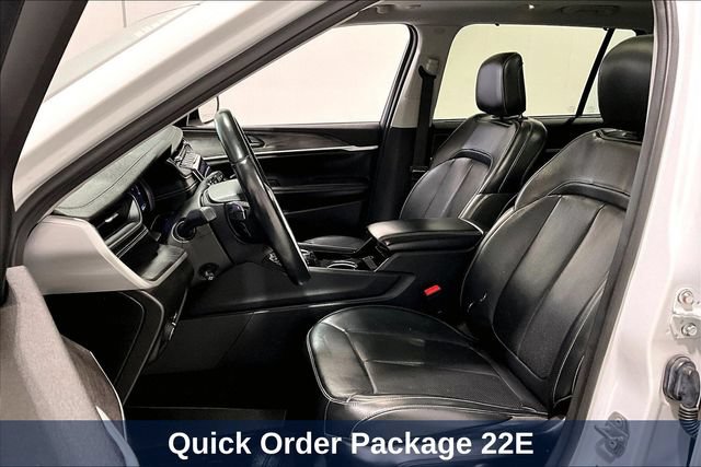 Used 2021 Jeep Grand Cherokee L Limited w/ Luxury Tech Group II AWD/4WD image 29