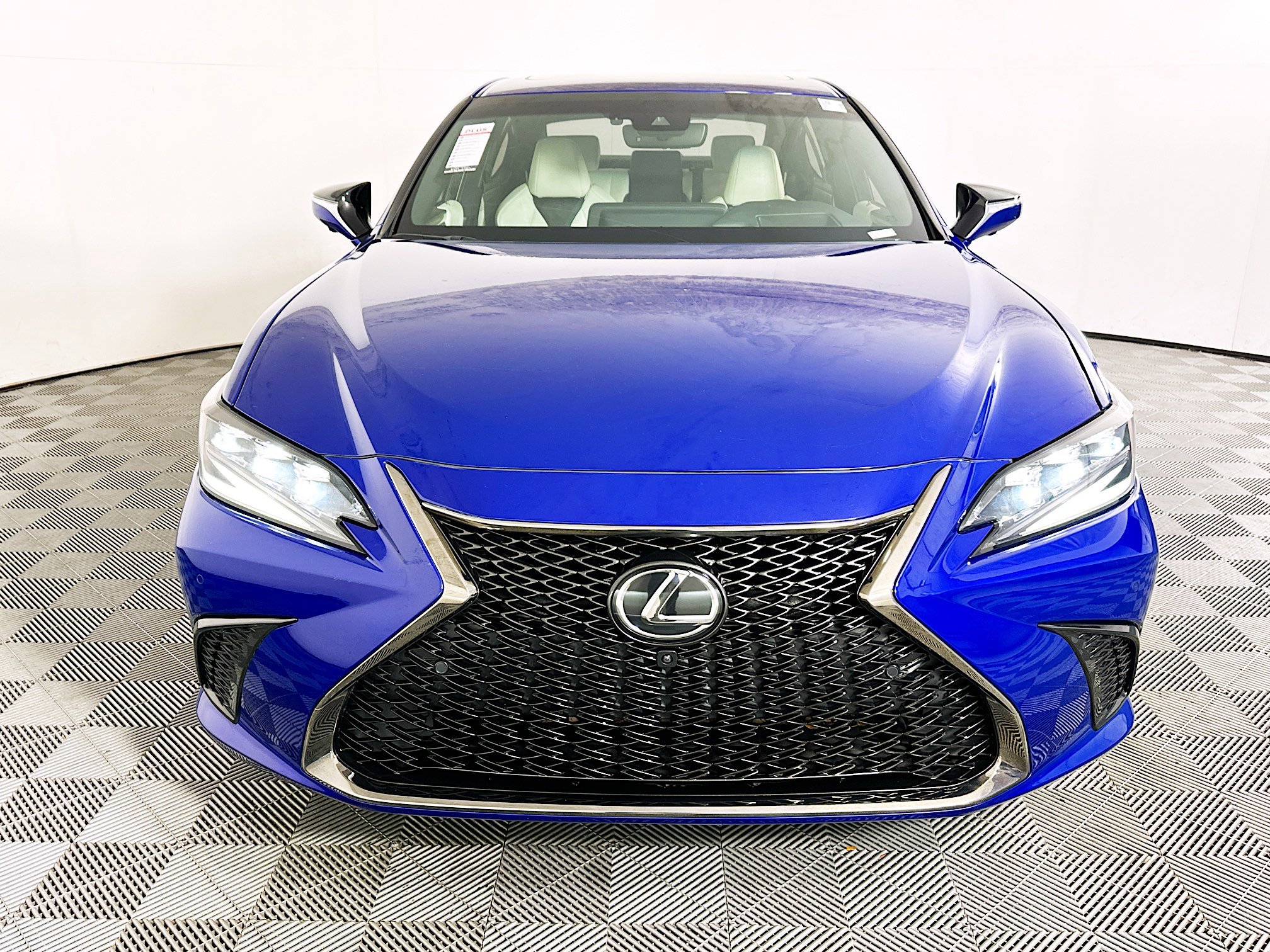 Used 2023 Lexus ES 350 F Sport image 8