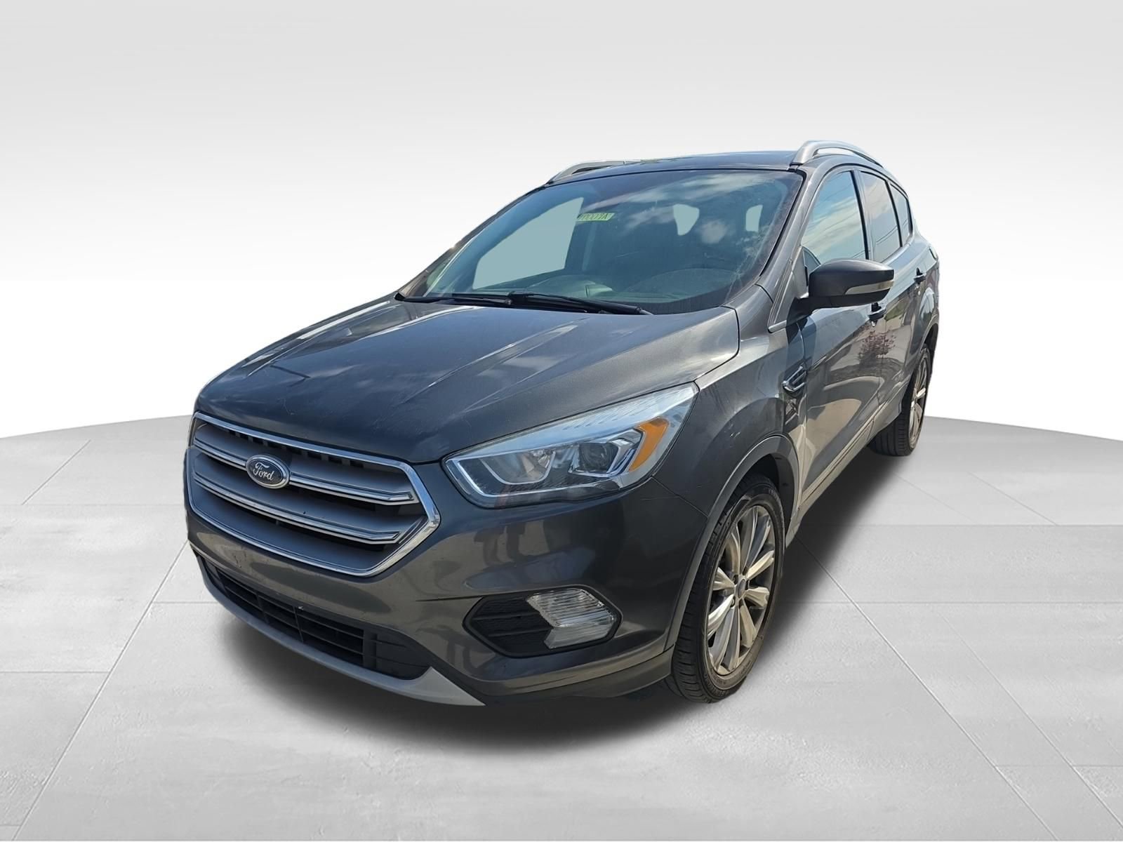 Used 2017 Ford Escape Titanium FWD image 1