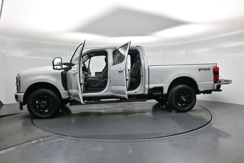 New 2026 Ford F250 XLT w/ XLT Premium Package image 34