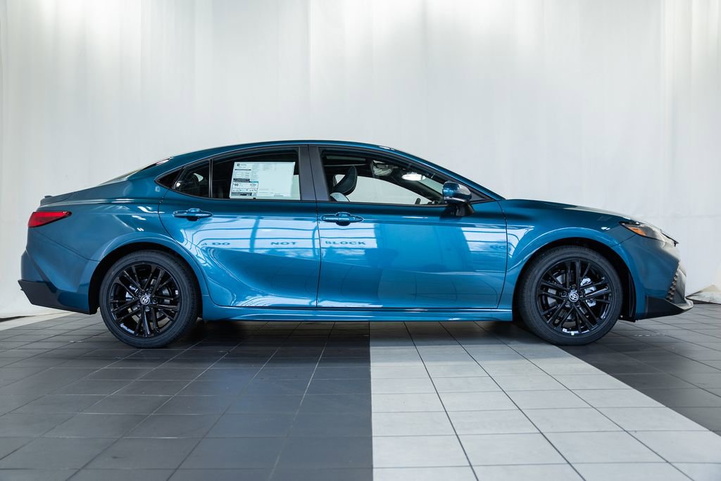 New 2026 Toyota Camry SE image 3