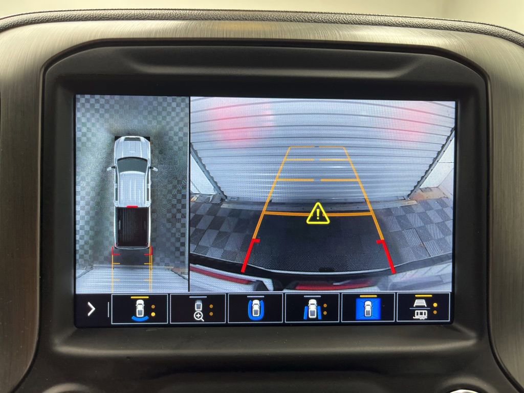 Used 2023 GMC Sierra 2500 Denali w/ Denali Ultimate Package image 13