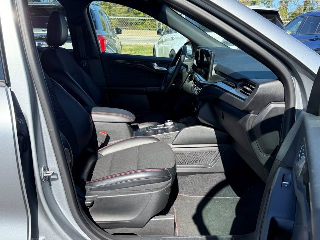 Used 2023 Ford Escape ST-Line Select w/ Tech Pack #1 AWD/4WD image 25