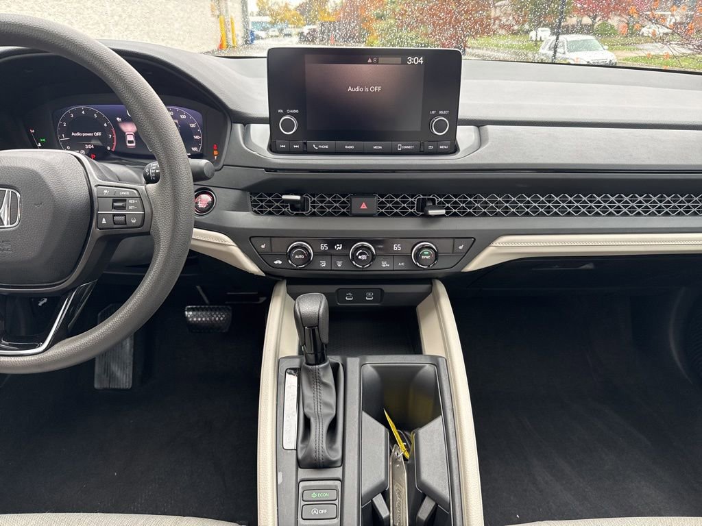 Used 2023 Honda Accord EX image 22