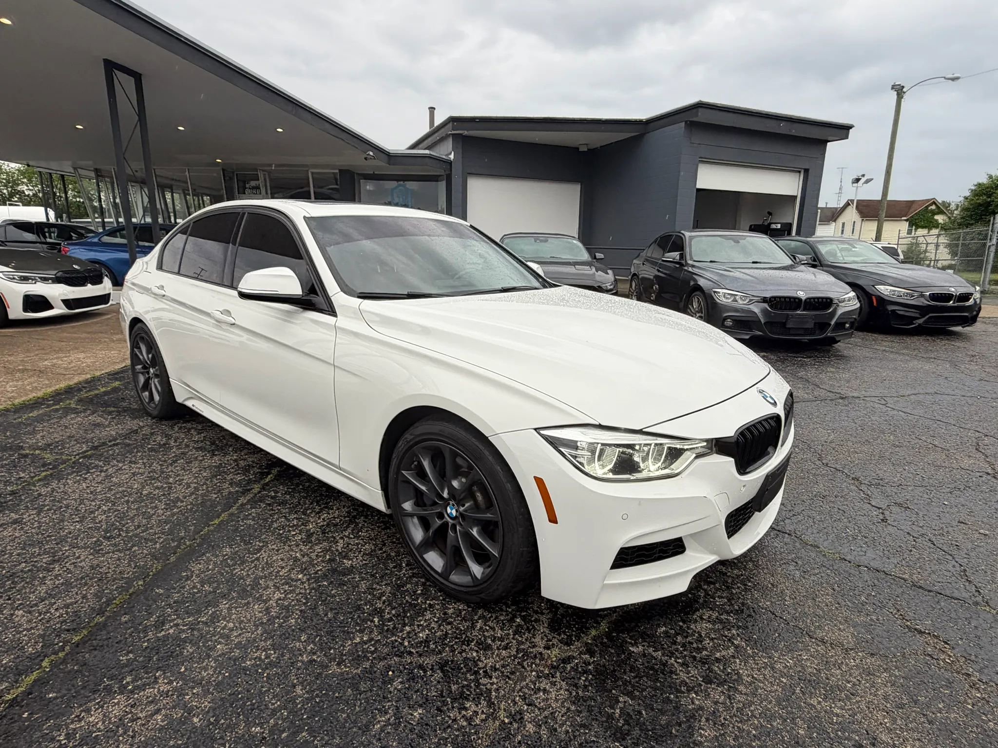 Used 2018 BMW 340i Sedan RWD image 10