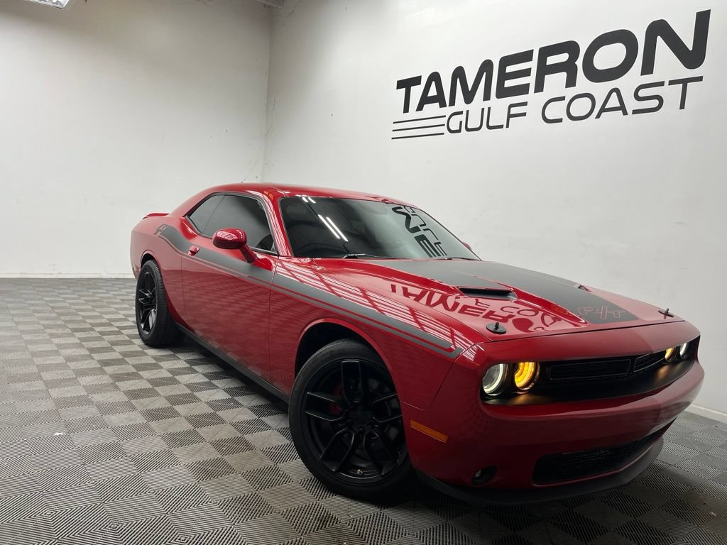 Used 2015 Dodge Challenger R/T Plus