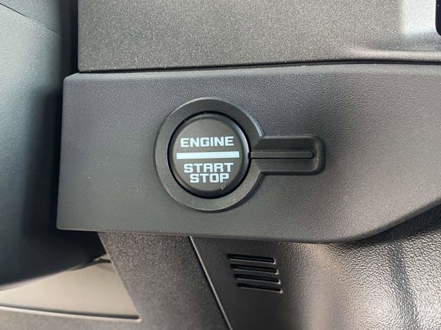 New 2025 Ford Bronco 4-Door AWD/4WD image 15
