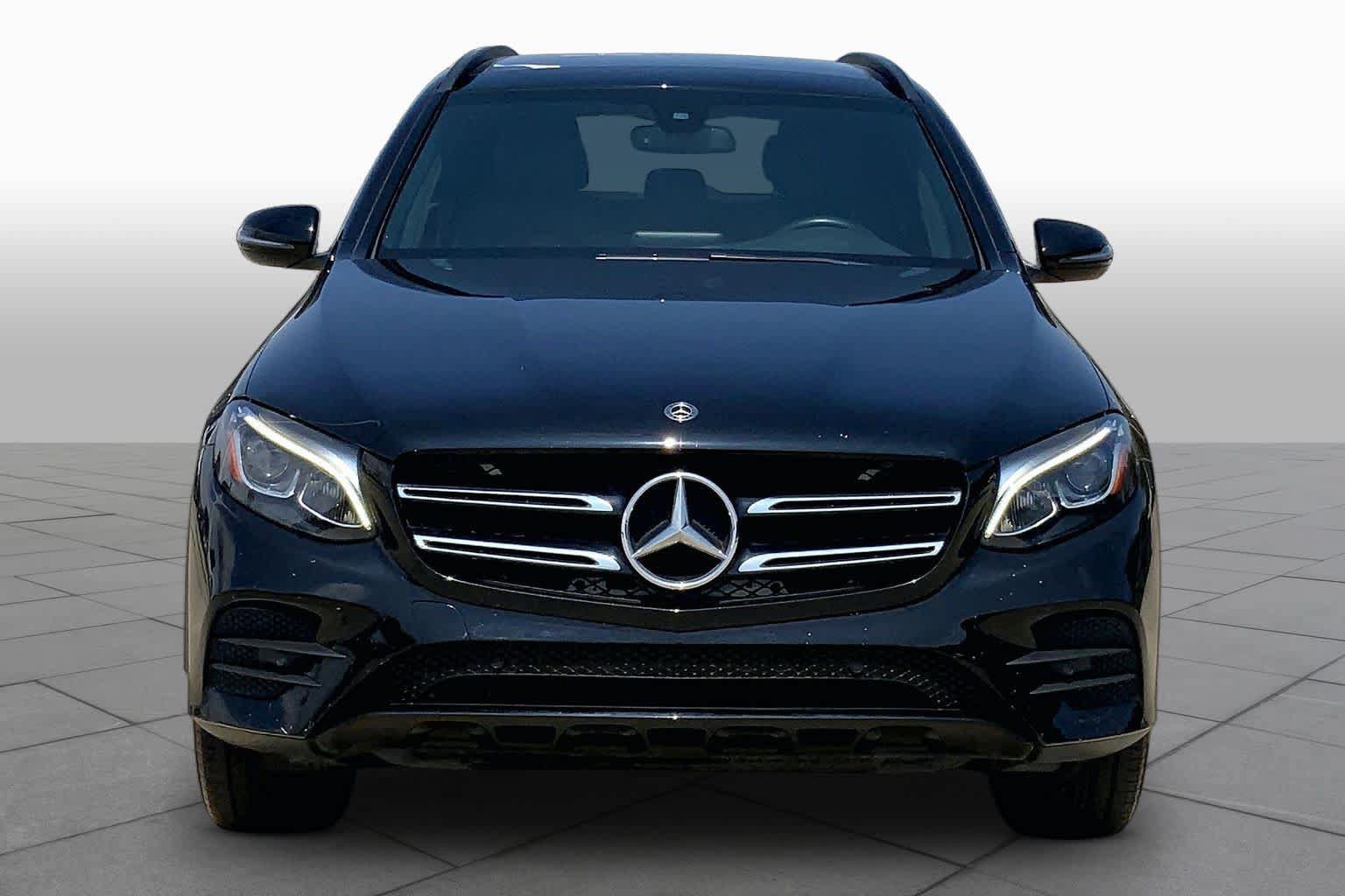 Used 2019 Mercedes-Benz GLC 300 image 4