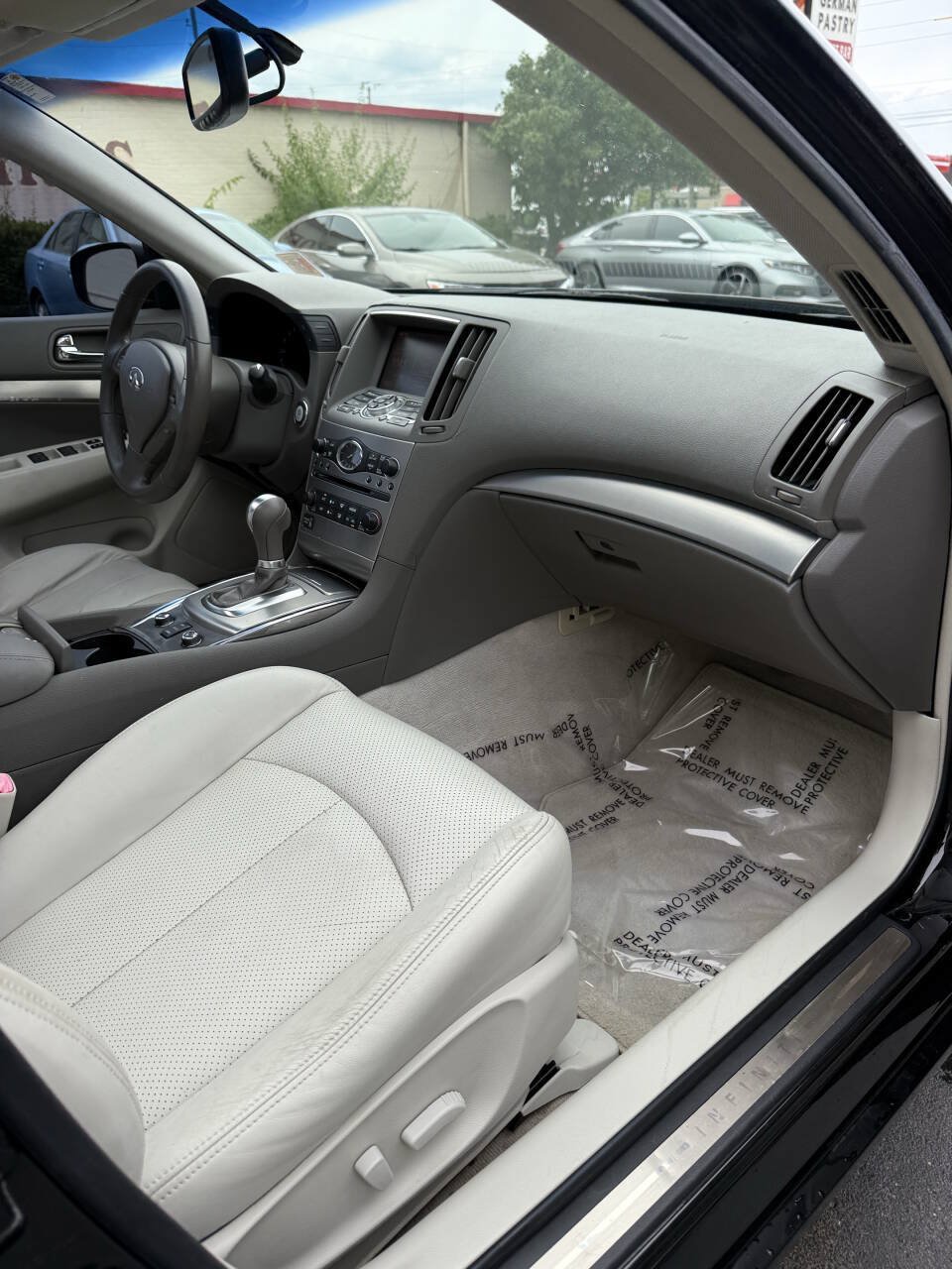 Used 2011 INFINITI G25 x w/ Moonroof Pkg AWD/4WD image 19