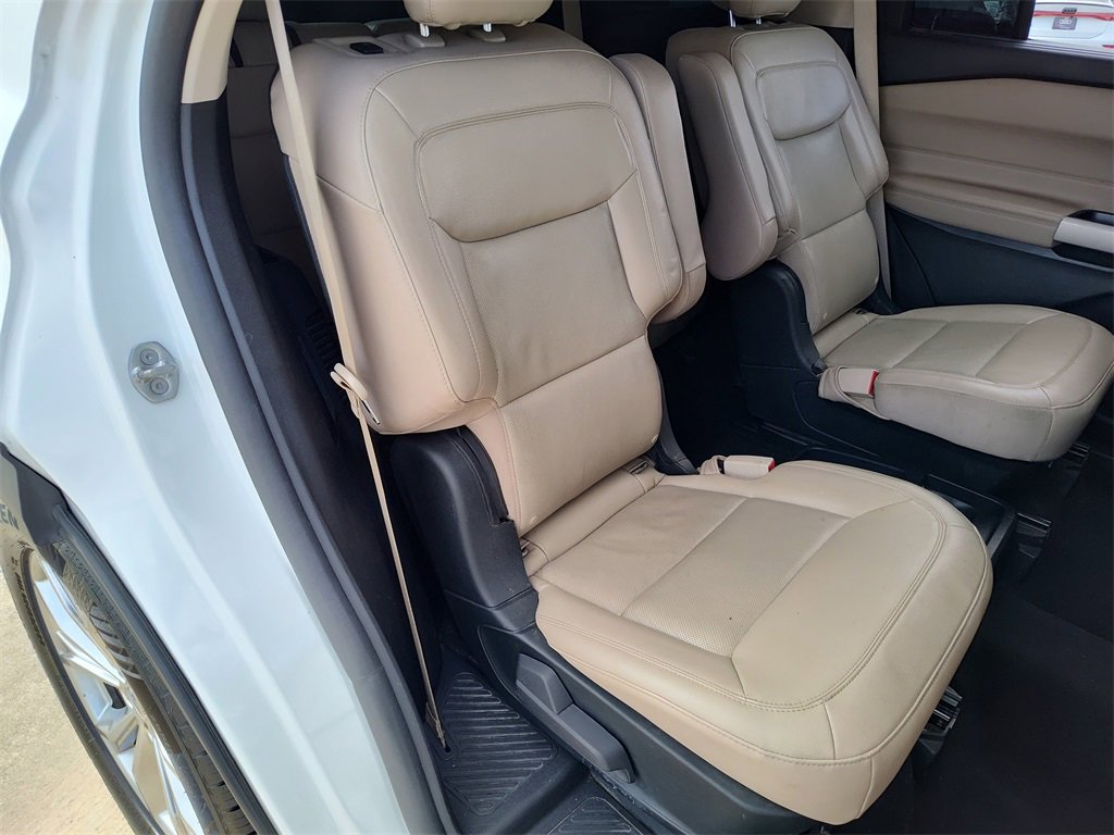 Used 2021 Ford Explorer Limited w/ Equipment Group 301A image 37