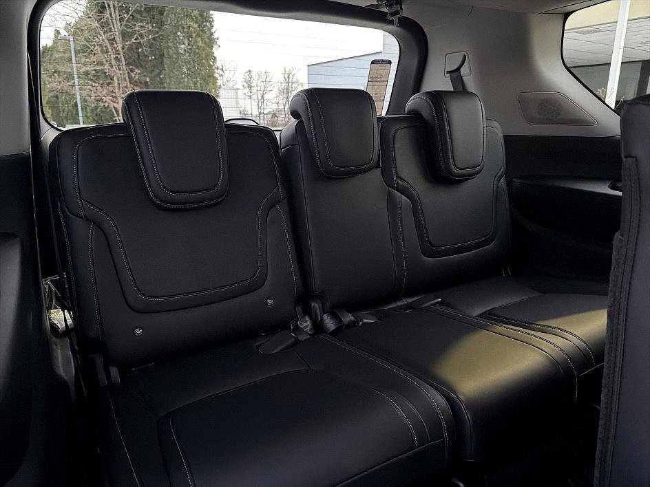 New 2026 INFINITI QX80 Pure w/ Cargo Package image 23