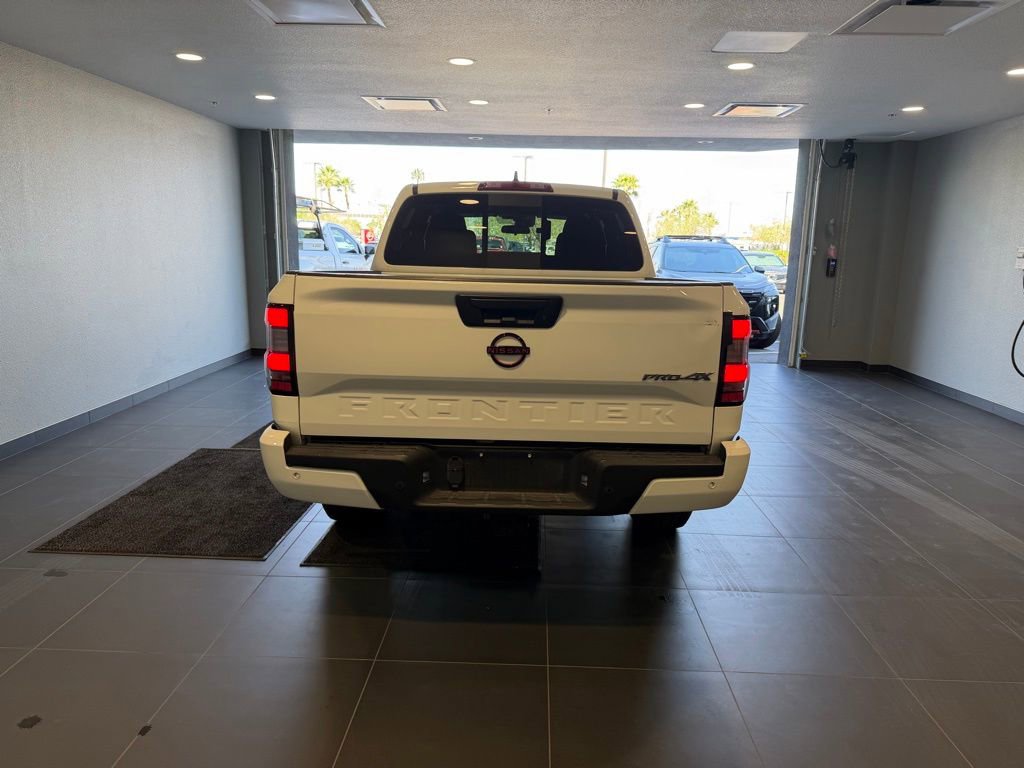Used 2023 Nissan Frontier PRO-4X w/ Technology Package image 4