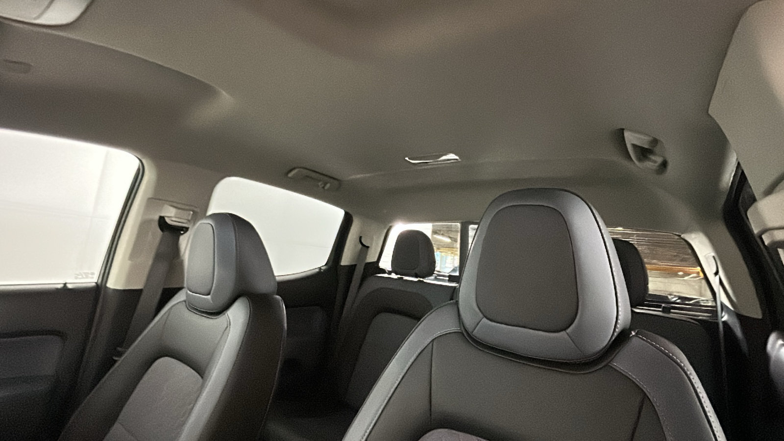 Used 2019 Chevrolet Colorado Z71 AWD/4WD image 16