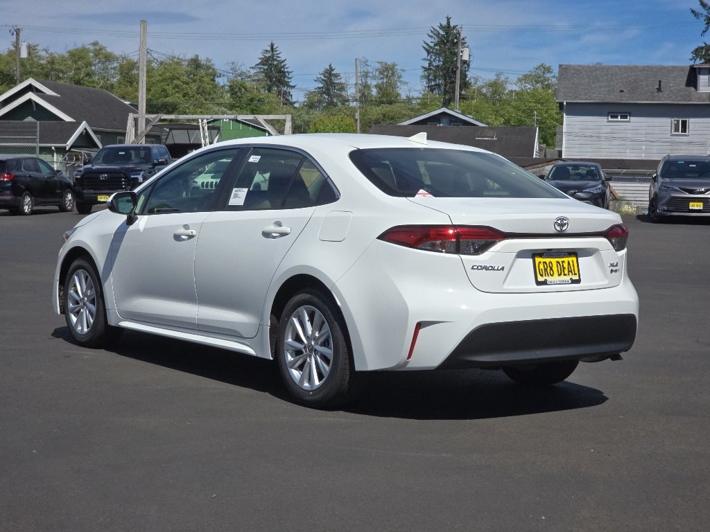 New 2026 Toyota Corolla XLE FWD image 4