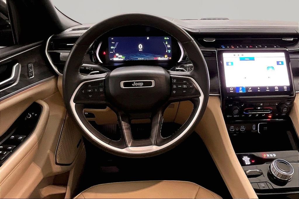 Used 2022 Jeep Grand Cherokee Limited 4xe image 8