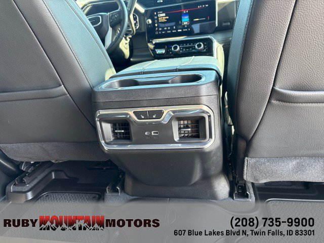 Used 2025 GMC Sierra 3500 Denali w/ Denali Reserve Package AWD/4WD image 23