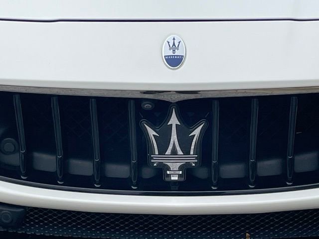 Used 2023 Maserati Ghibli Modena Q4 image 11