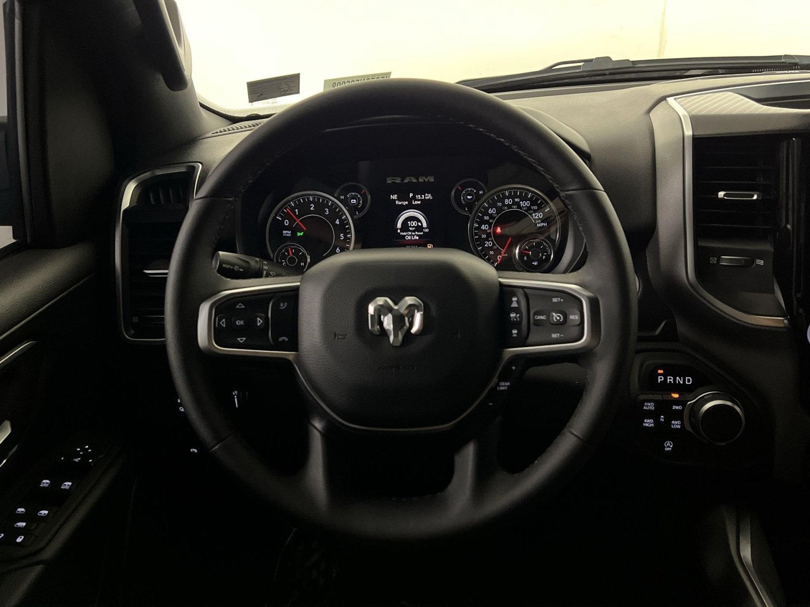 Used 2025 RAM 1500 Big Horn AWD/4WD image 16