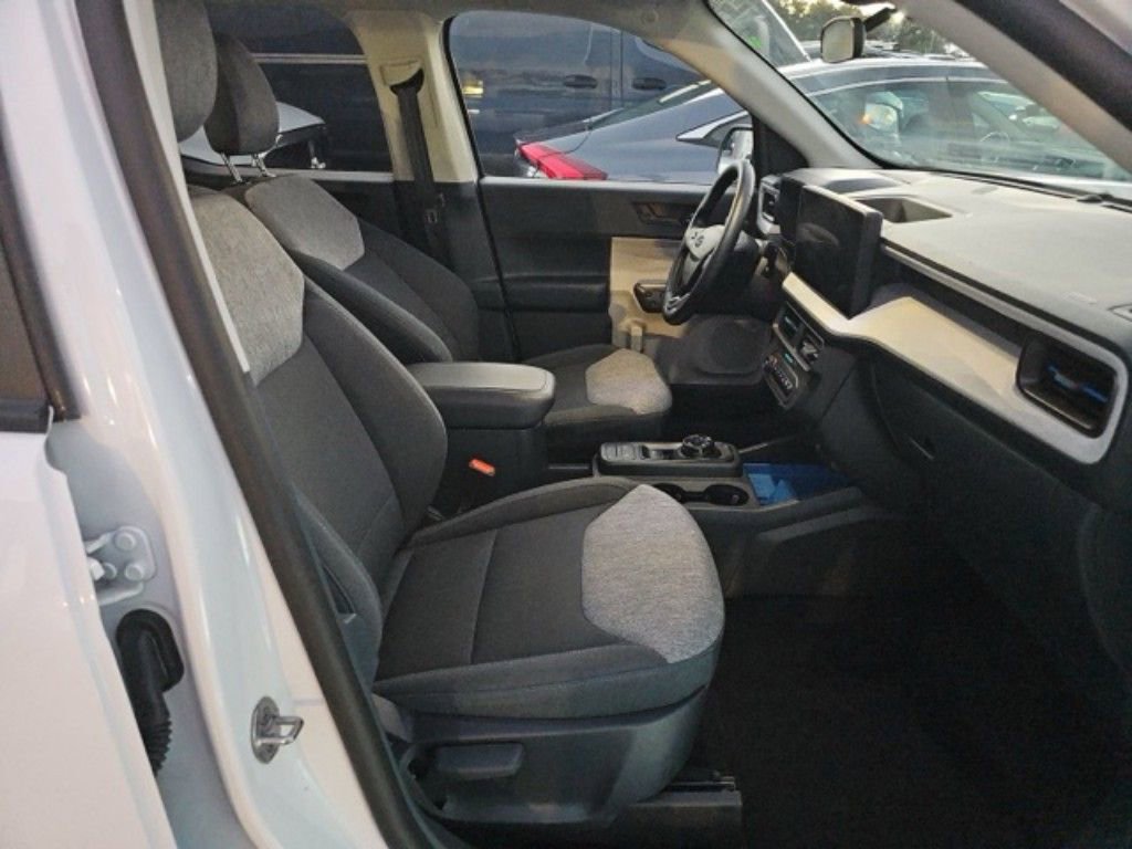 Used 2025 Ford Maverick XLT w/ XLT Luxury Package AWD/4WD image 11