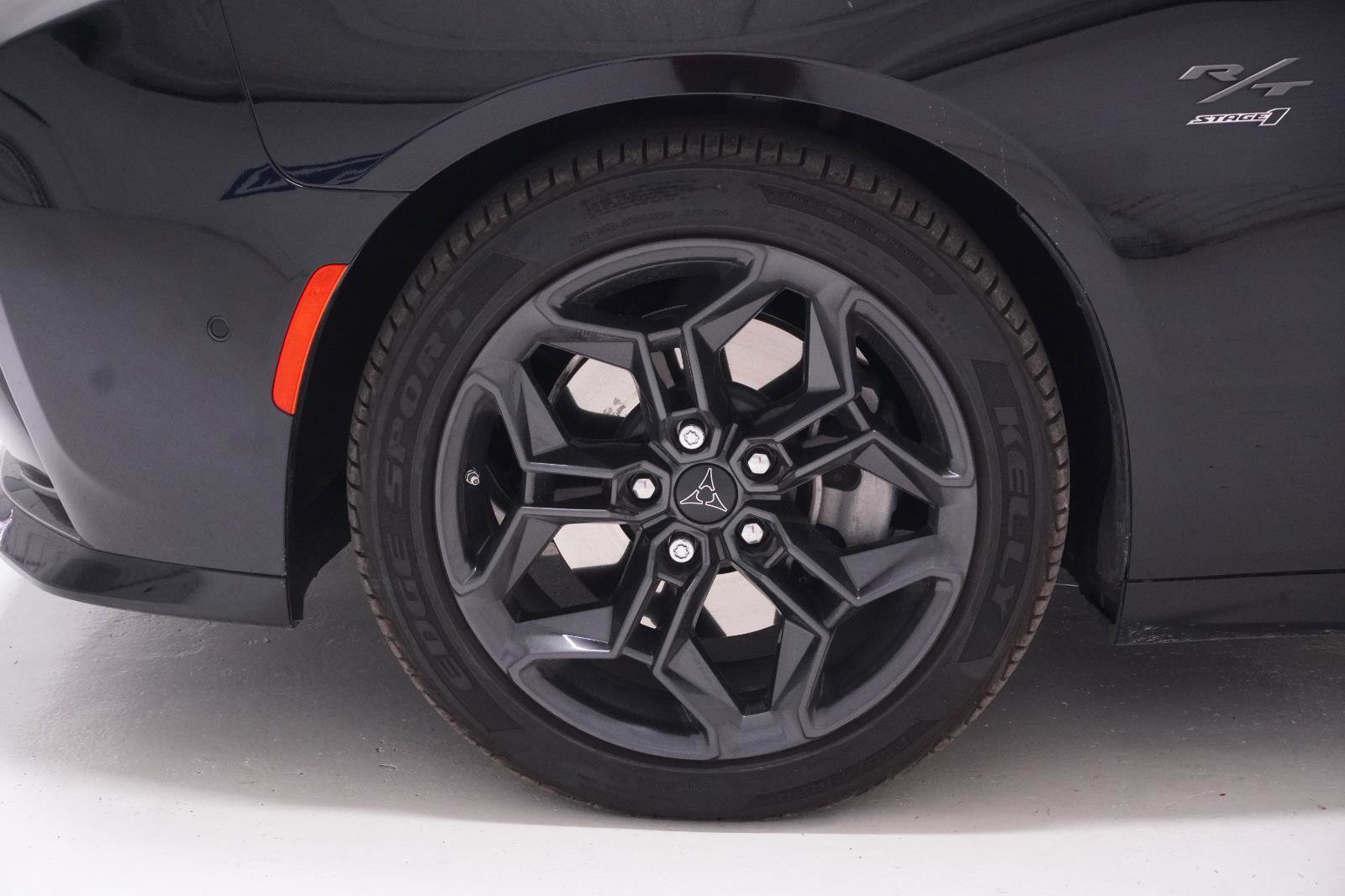 Used 2024 Dodge Charger R/T w/ Plus Group image 9