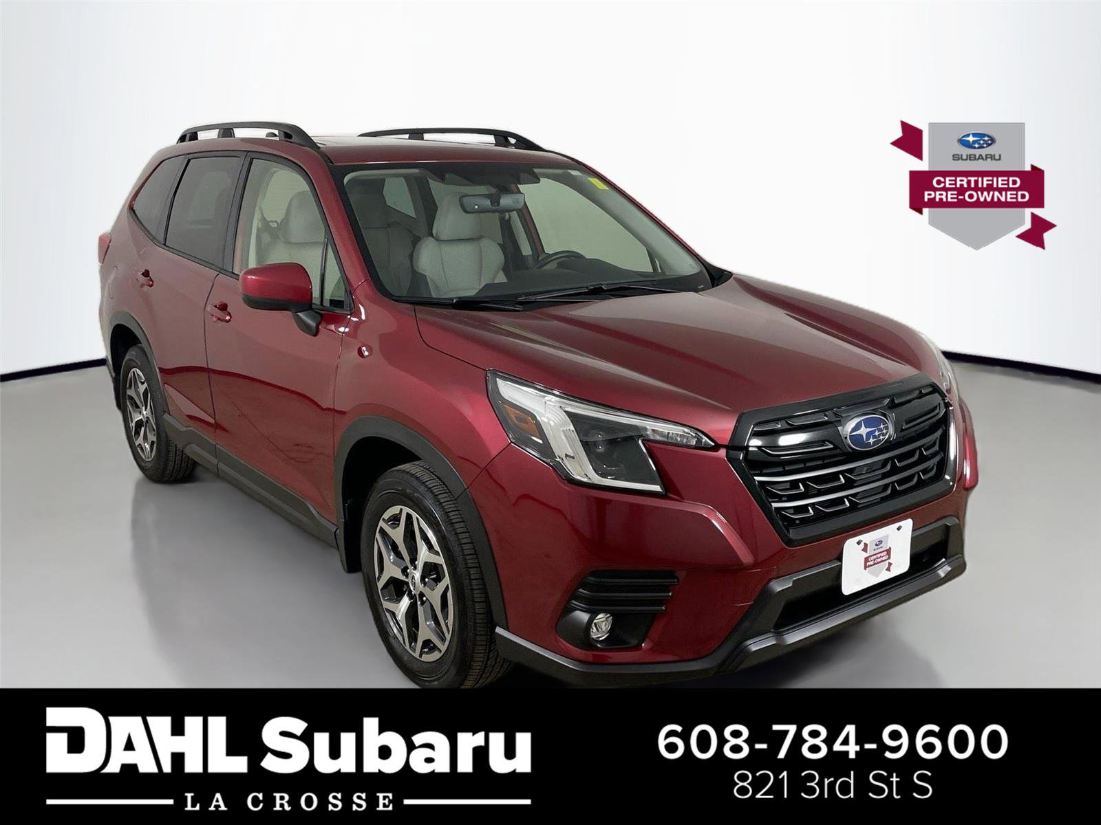 Used 2024 Subaru Forester Premium AWD/4WD image 1