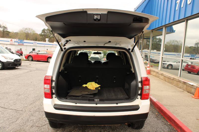 Used 2014 Jeep Patriot Sport FWD image 14
