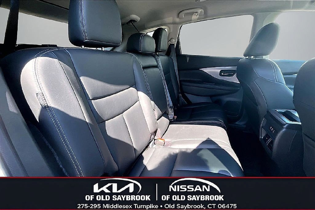 Used 2023 Nissan Murano SV w/ SV Midnight Edition Package AWD/4WD image 25