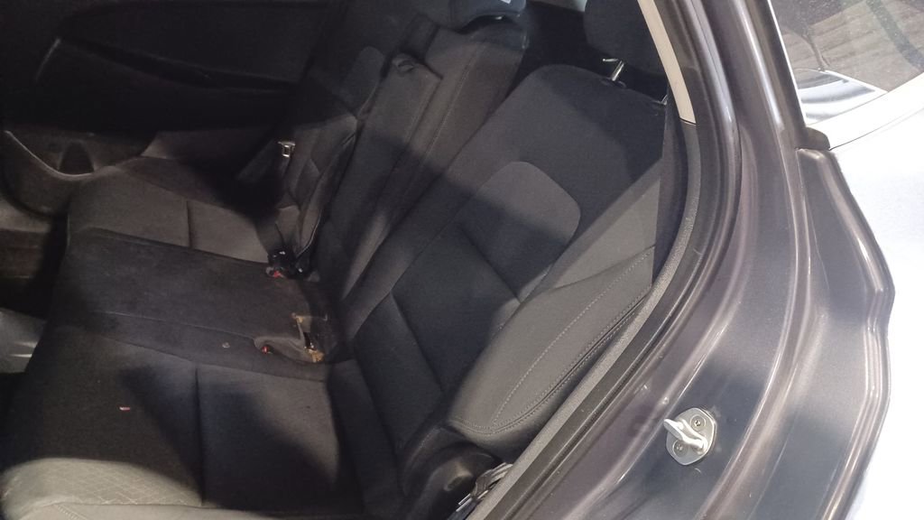 Used 2017 Hyundai Tucson SE image 6