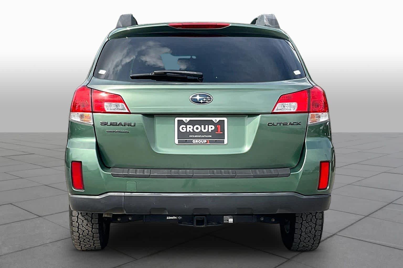 Used 2013 Subaru Outback 2.5i Premium AWD/4WD image 5