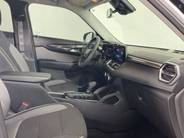 Used 2025 Chevrolet TrailBlazer LT FWD image 15