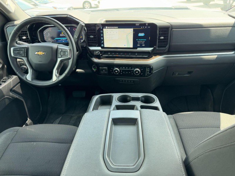 Used 2026 Chevrolet Silverado 3500 LT w/ All Star Edition AWD/4WD image 11